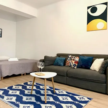 Cool Life Apartment *